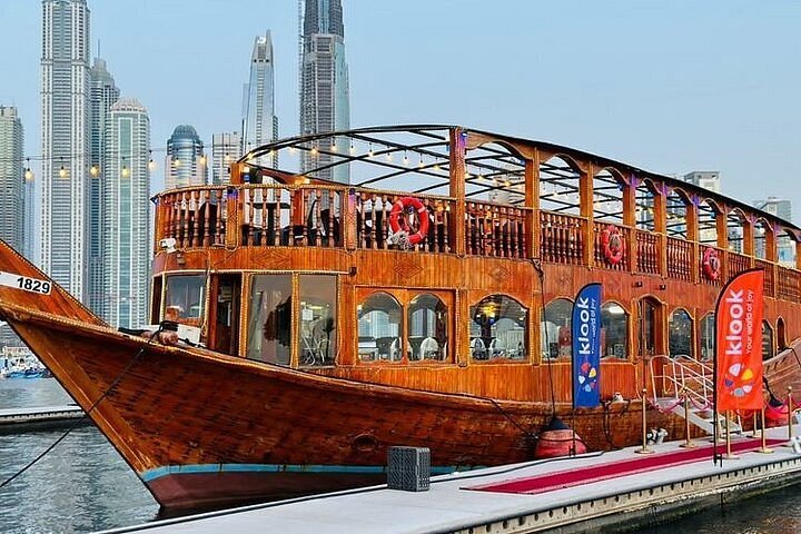 Dhow Cruise Marina Tour